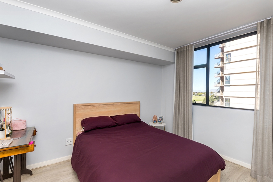 To Let 2 Bedroom Property for Rent in Pinelands Western Cape
